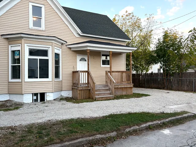 $164,900 | 423 Cliff Avenue, Racine, WI 53404