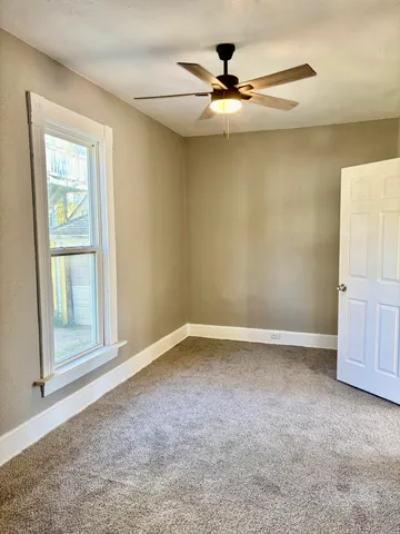 $164,900 | 423 Cliff Avenue, Racine, WI 53404