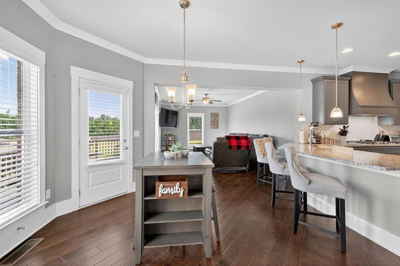 2112 Meadowood Cove Monroe, GA 30655 - Photo 12 of 100