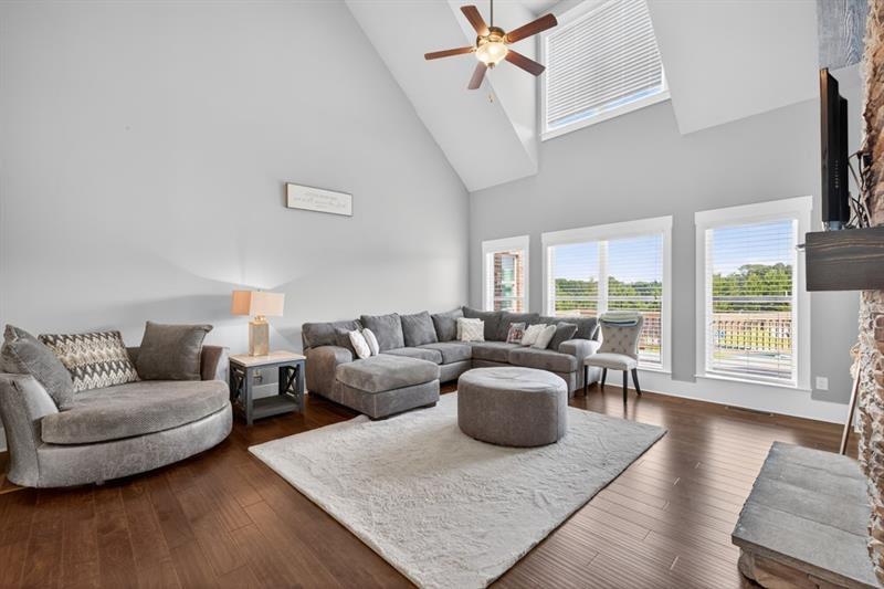 2112 Meadowood Cove Monroe, GA 30655 - Photo 8 of 100