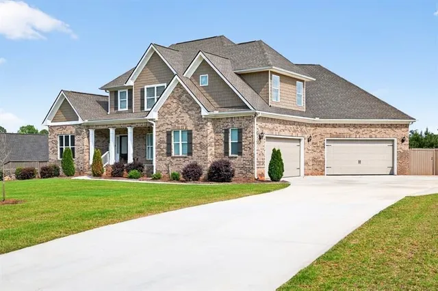 $894,999 | 2112 Meadowood Cove, Monroe, GA 30655