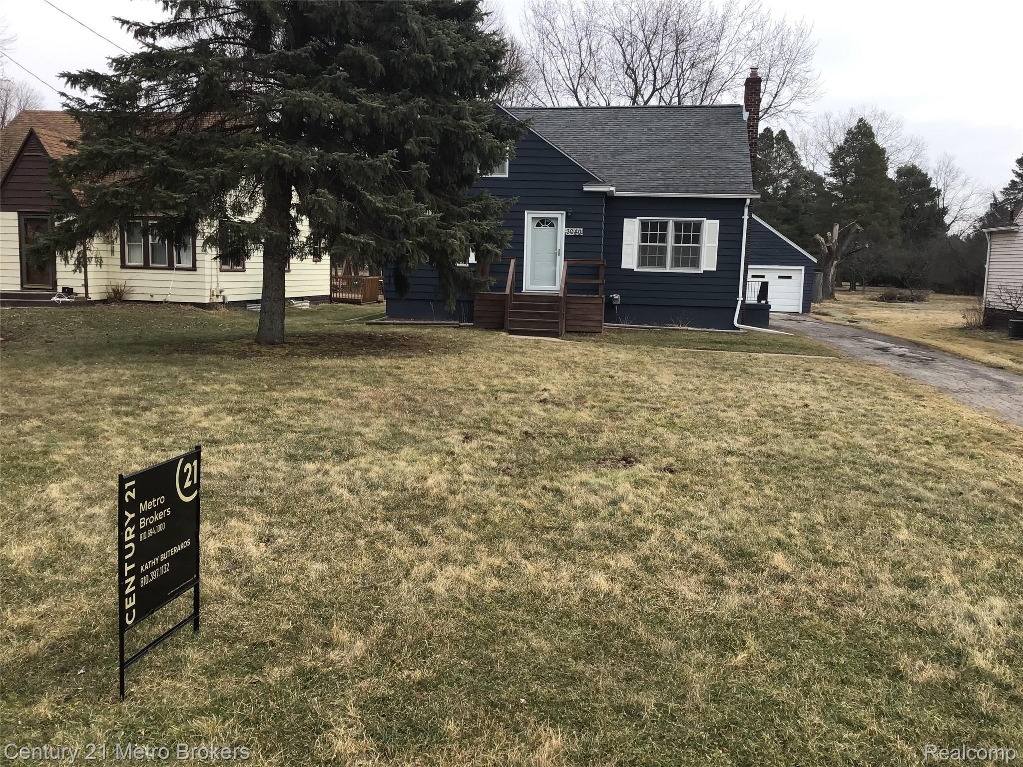 3040 Covert Road Flint, MI 48506 - Photo 25 of 25 BF2FC1D9-689B-4E79-8E23-64F951F01503.jpeg