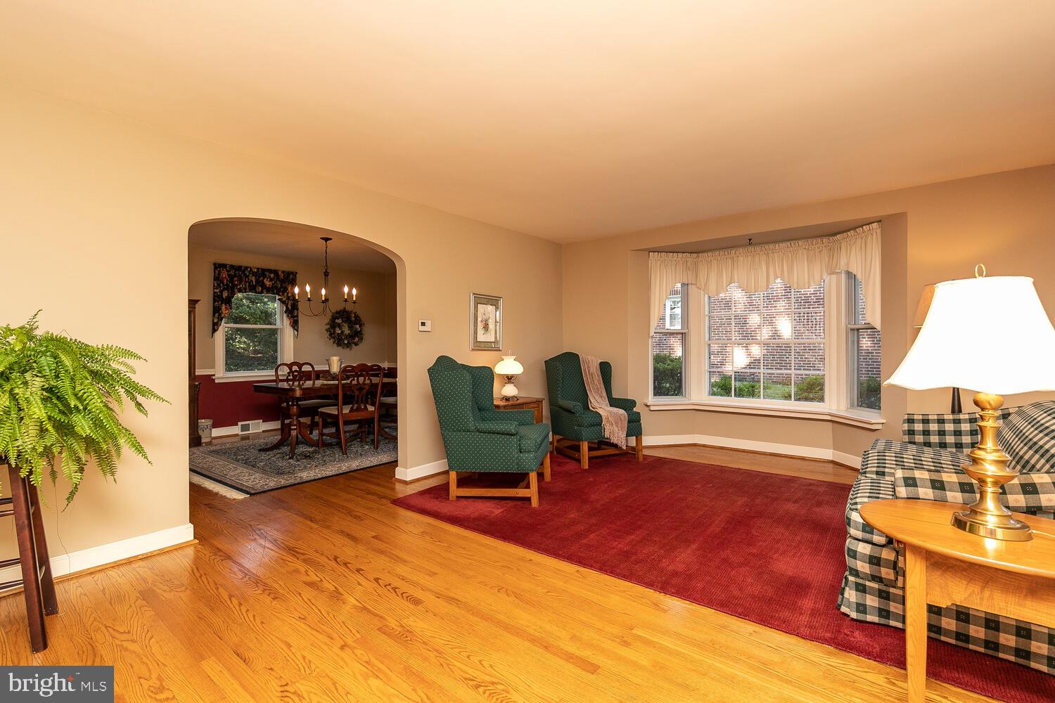 106 Johns Road Cheltenham, PA 19012 - Photo 2 of 38 Living Room