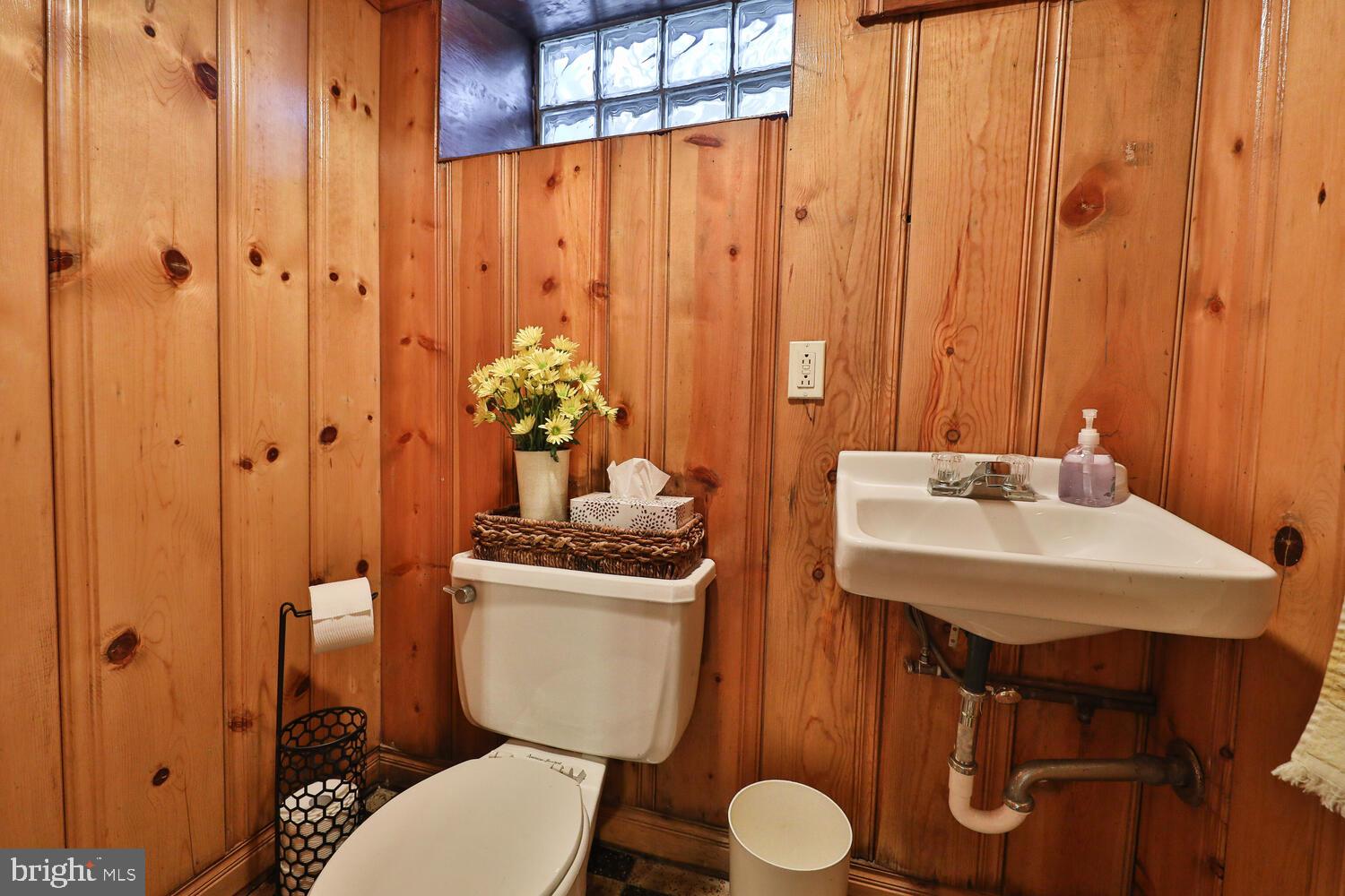 106 Johns Road Cheltenham, PA 19012 - Photo 27 of 38 Basement Powder Room