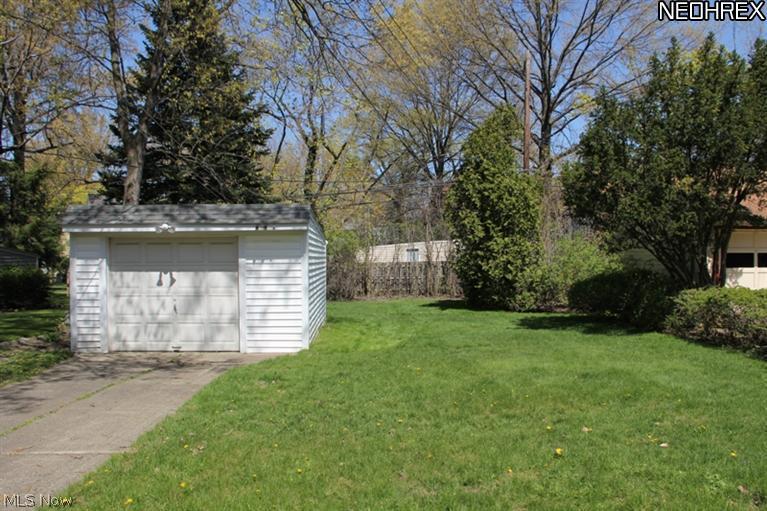 3923 Northampton Road Cleveland, OH 44121 - Photo 21 of 21