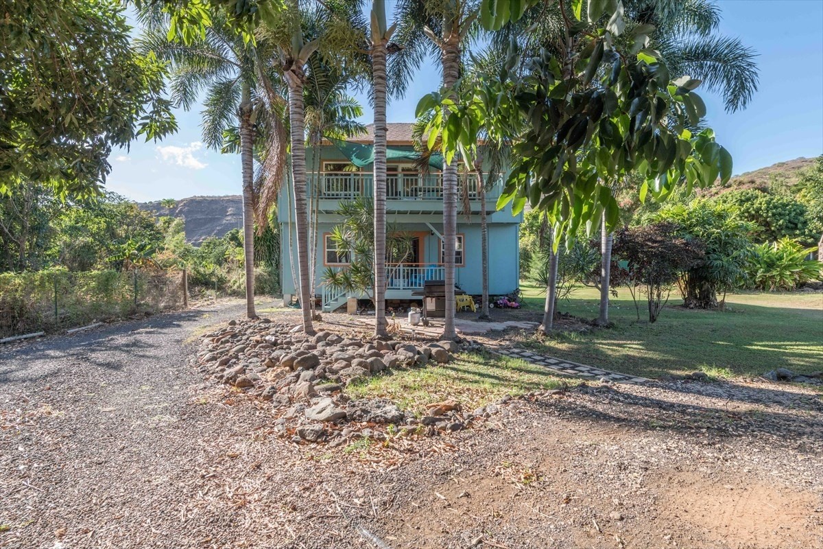5121 Menehune Road, Unit 1 Waimea, HI 96796 - Photo 15 of 17 Gallery Image 15