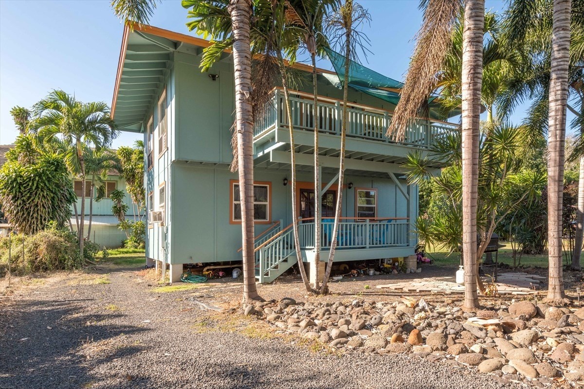 5121 Menehune Road, Unit 1 Waimea, HI 96796 - Photo 16 of 17 Gallery Image 16