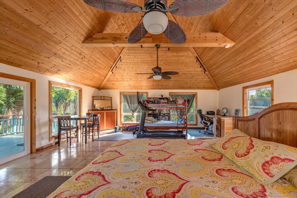 5121 Menehune Road, Unit 1 Waimea, HI 96796 - Photo 8 of 17 Gallery Image 8