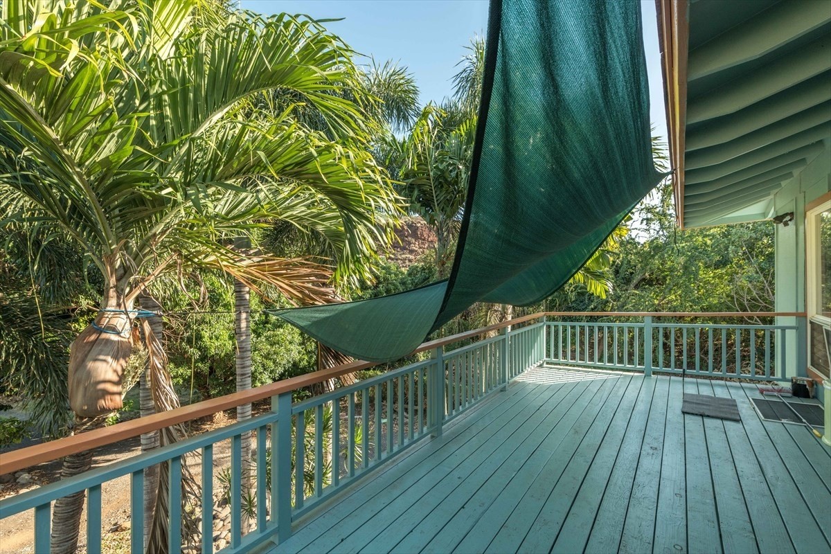 5121 Menehune Road, Unit 1 Waimea, HI 96796 - Photo 9 of 17 Gallery Image 9