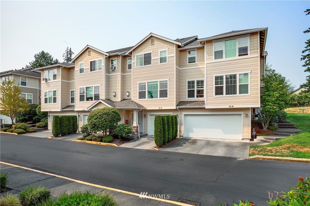 15 164th Street Southwest, Unit D3 Bothell, WA 98012 - Photo 2 of 20