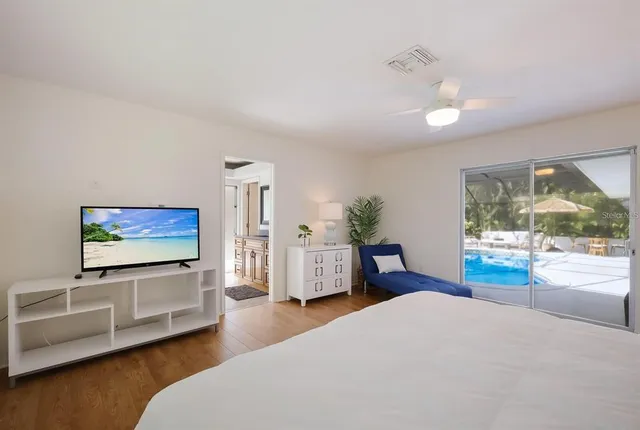 $10,500 | 567 Bird Key Drive, Sarasota, FL 34236