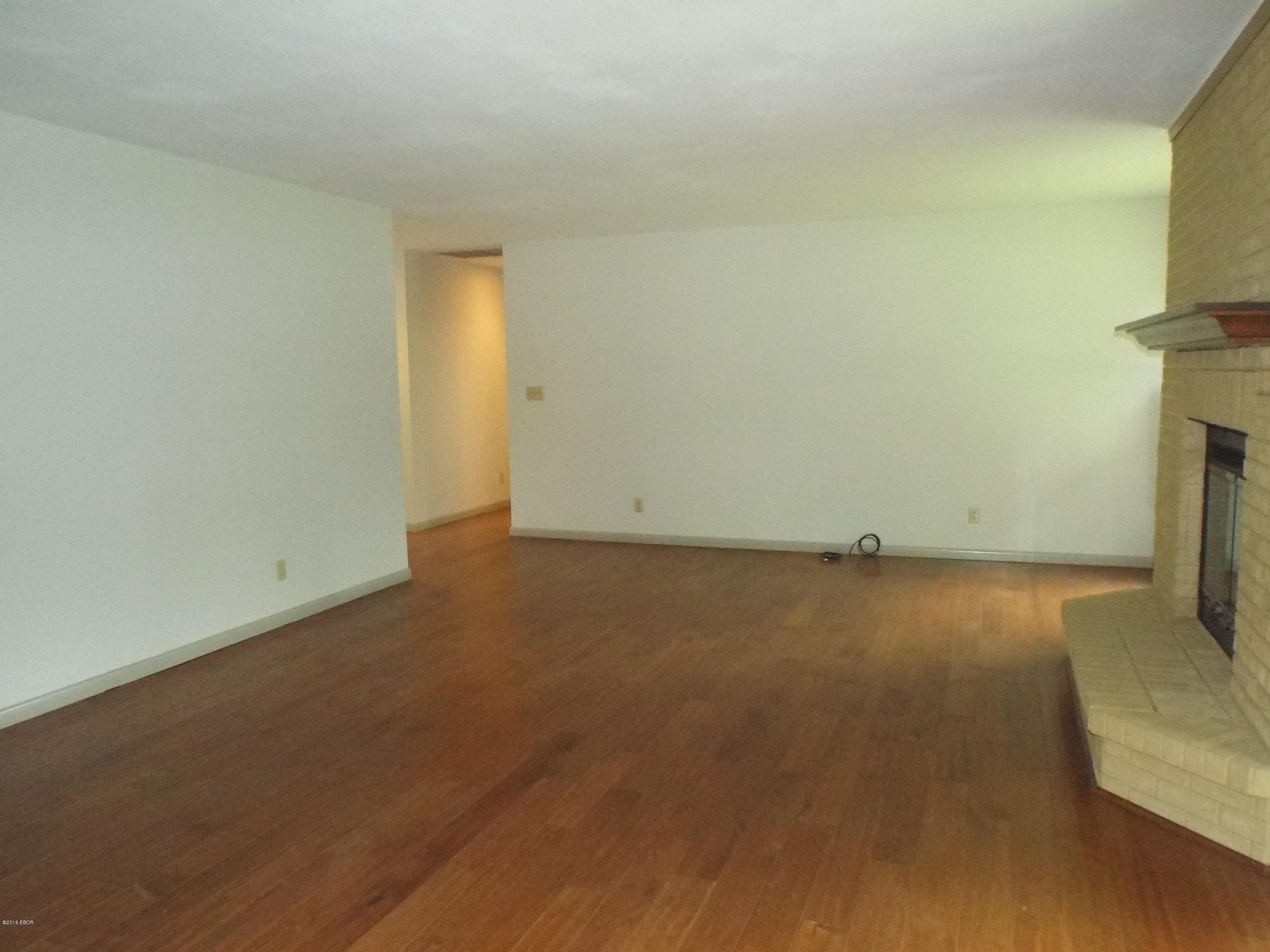 212 Rock Springs Road Makanda, IL 62958 - Photo 3 of 21 Gallery Image 3