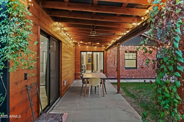 $700,000 | 358 East Whitton Avenue, Phoenix, AZ 85012