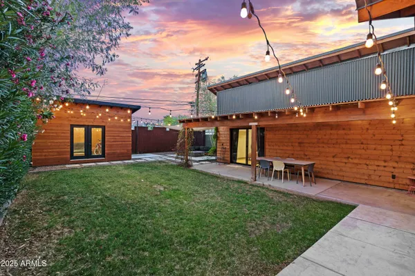 $700,000 | 358 East Whitton Avenue, Phoenix, AZ 85012