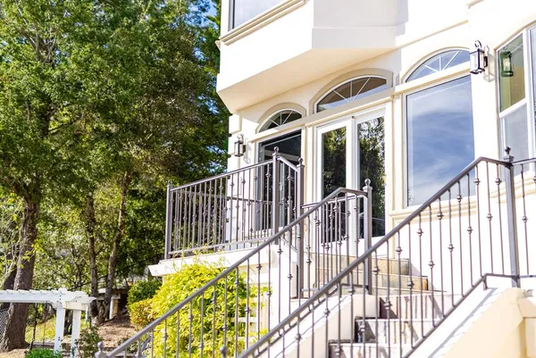 $3,095,000 | 25220 Quail Ridge Road, Los Gatos, CA 95033