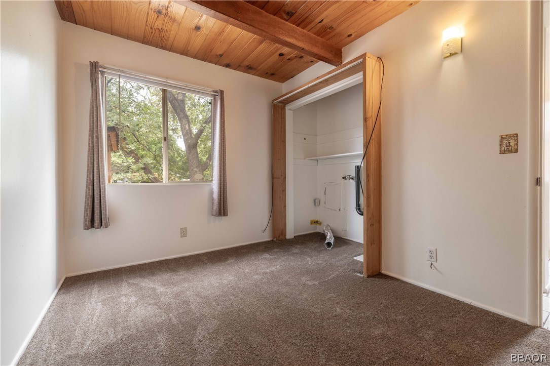 433 Riverside Avenue Sugarloaf, CA 92386 - Photo 21 of 29