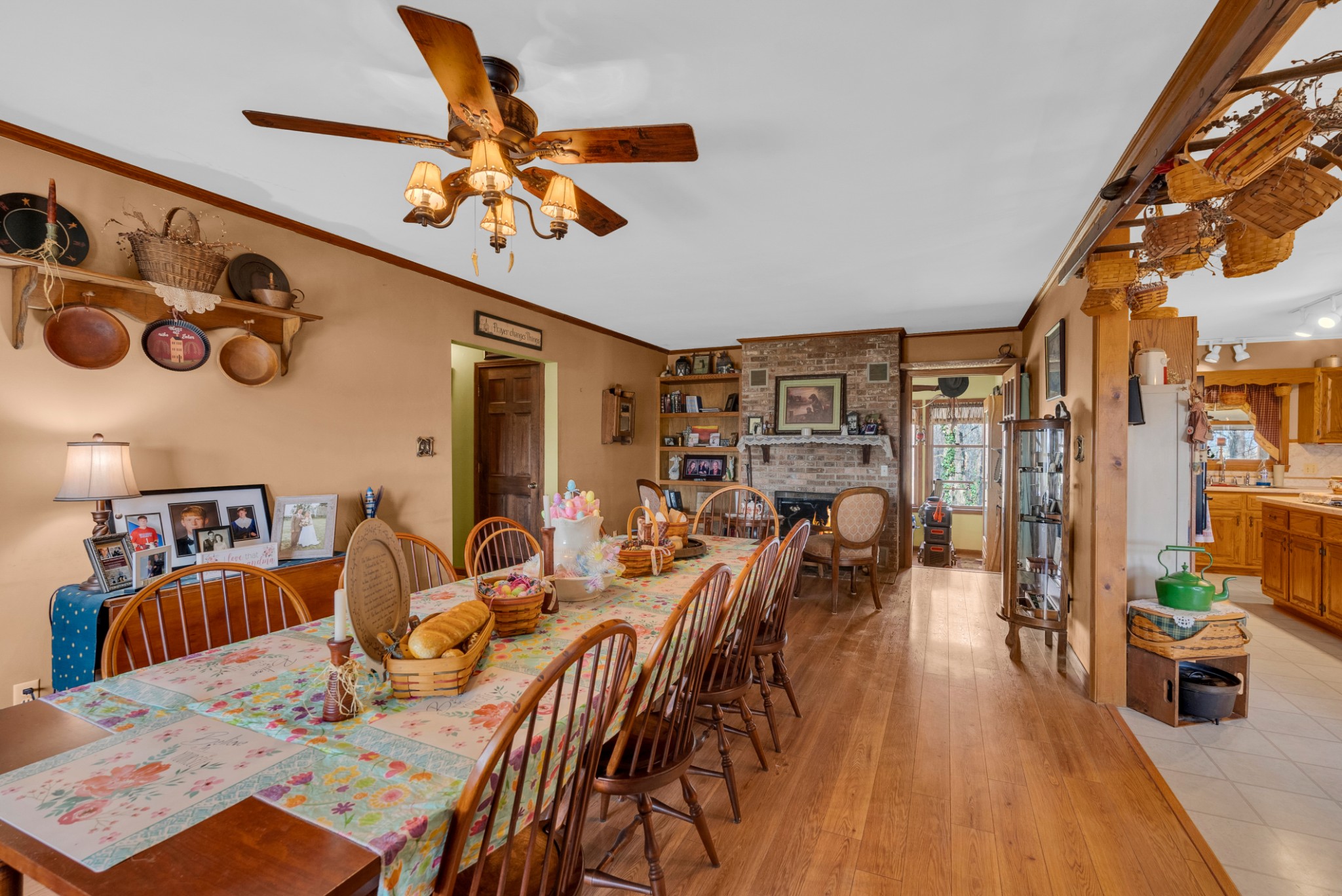 139 Bilbrey Road Livingston, TN 38570 - Photo 2 of 35 a view of a dining room with furniture and wooden floor