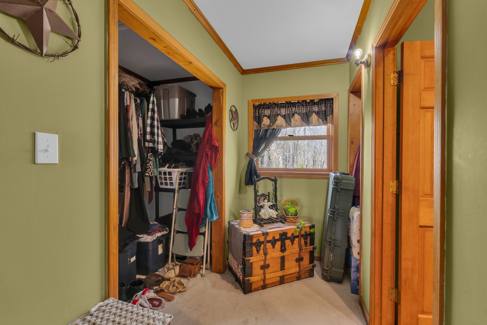 139 Bilbrey Road Livingston, TN 38570 - Photo 24 of 35 a view of hallway with furniture and a window