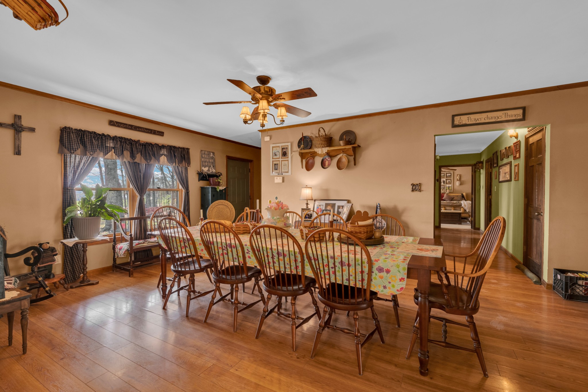 139 Bilbrey Road Livingston, TN 38570 - Photo 4 of 35 a view of a dining room with furniture window and wooden floor