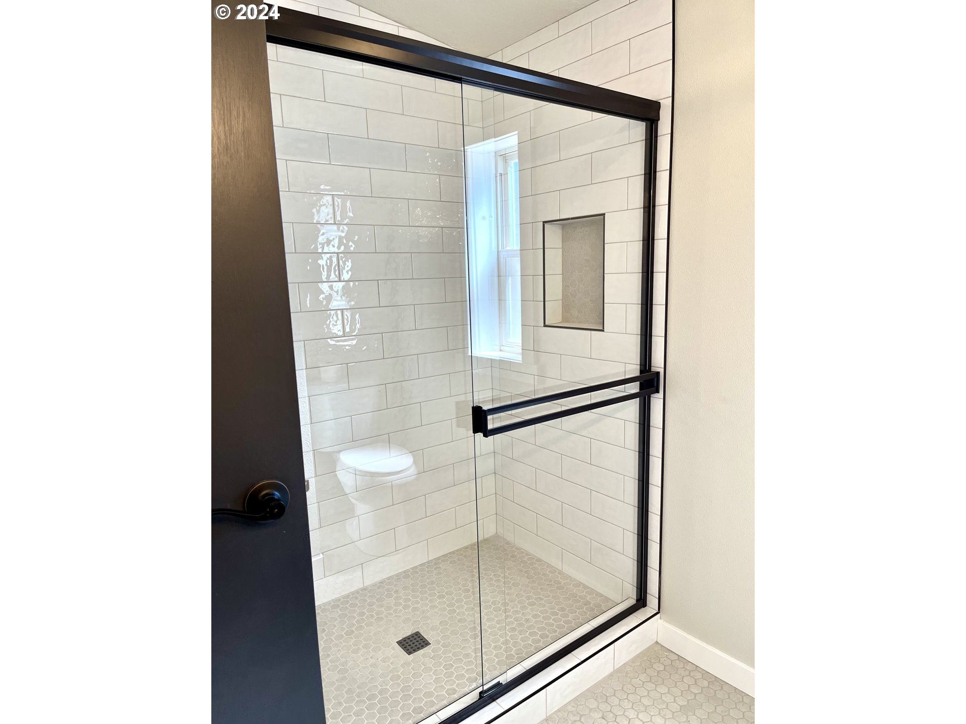 340 Northeast Crest Street, Unit 18 Sublimity, OR 97385 - Photo 16 of 23