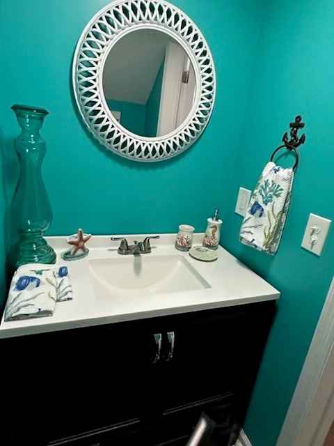 1000 Sea Island Road, Unit 68 St. Simons Island, GA 31522 - Photo 14 of 21 First floor half bath