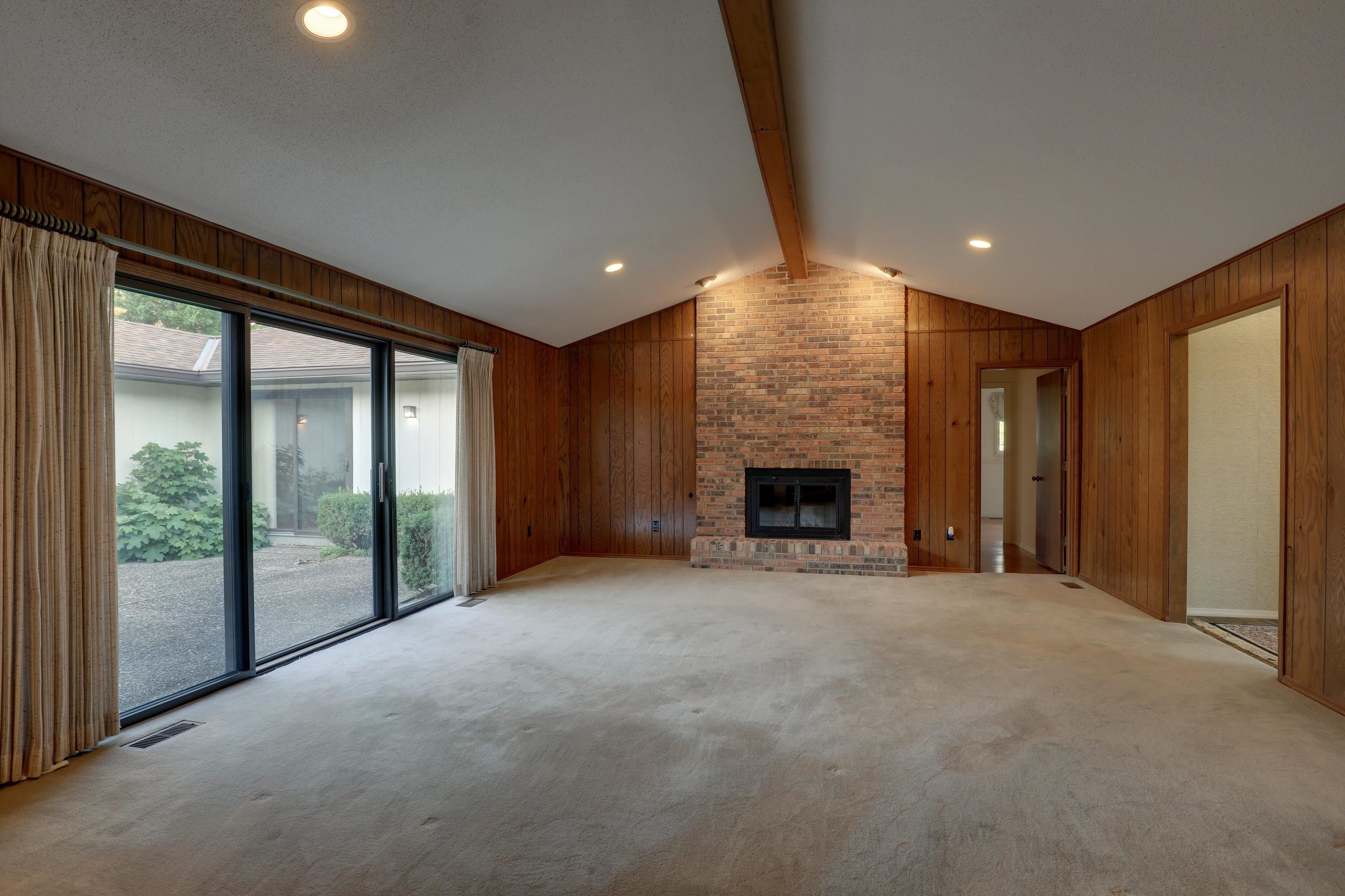 419 Spring Lake Drive Quincy, IL 62305 - Photo 26 of 39