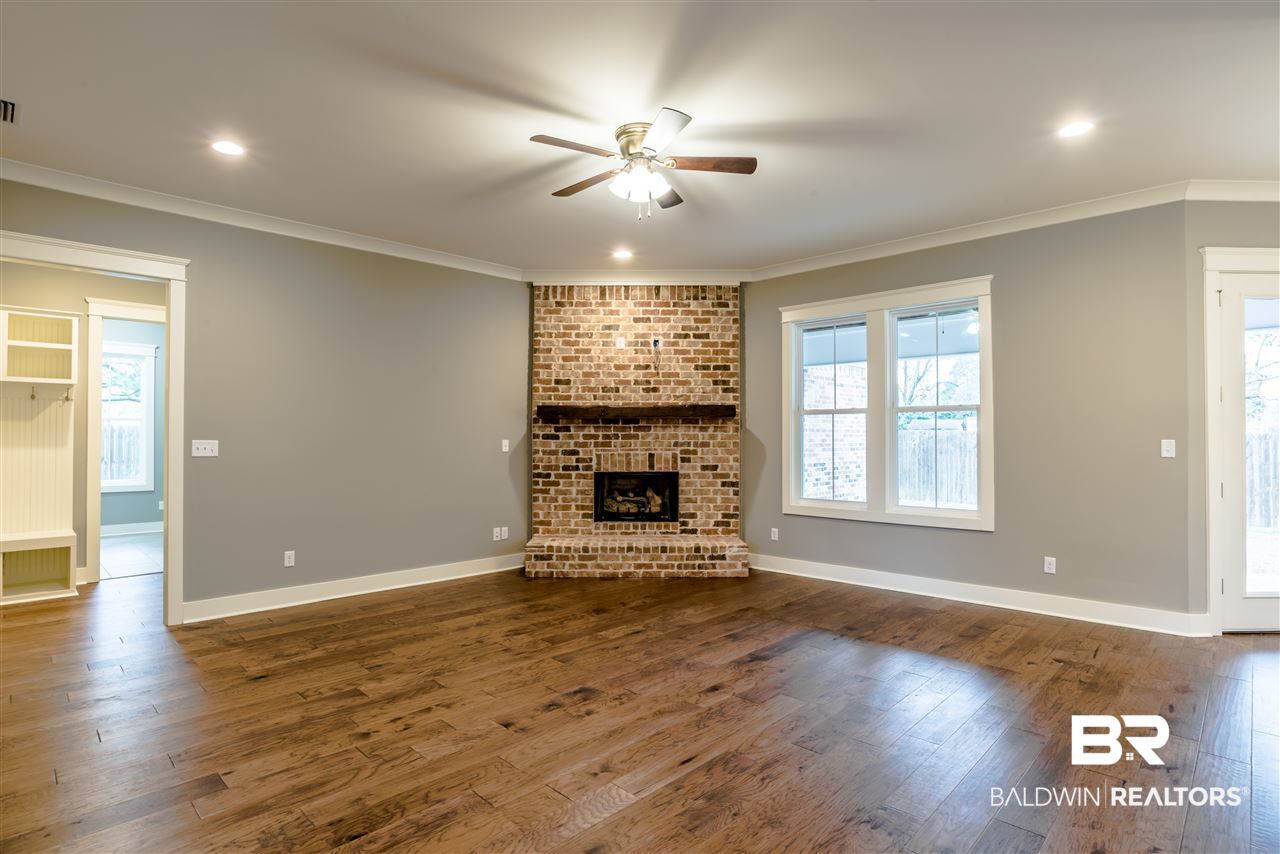 385 Rothley Avenue Fairhope, AL 36532 - Photo 6 of 33