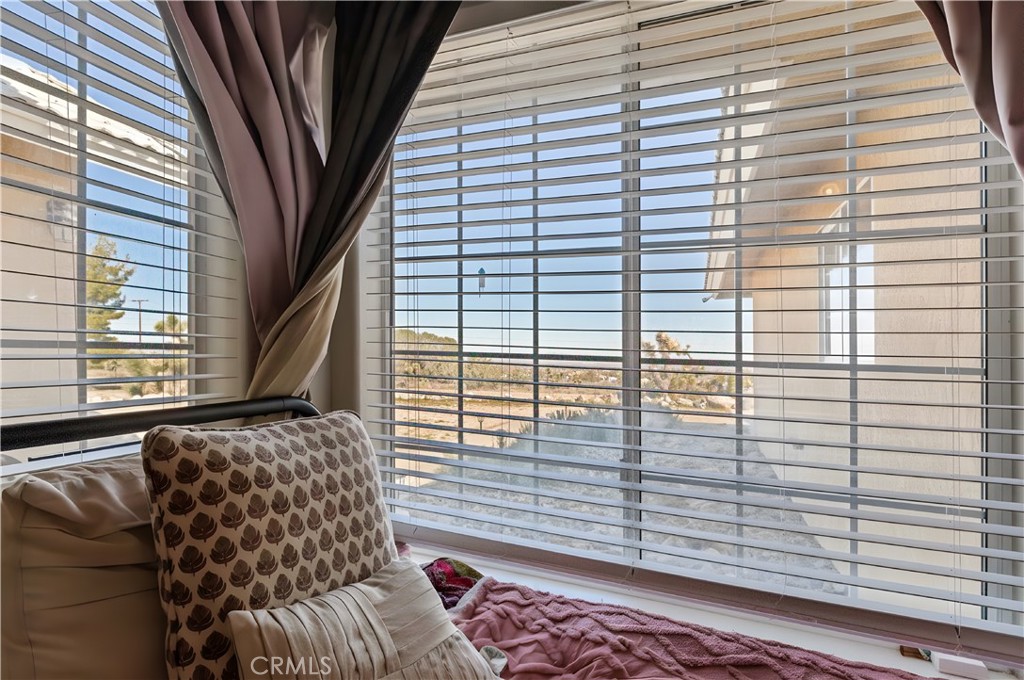 1825 Smoke Tree Road Pinon Hills, CA 92372 - Photo 33 of 58