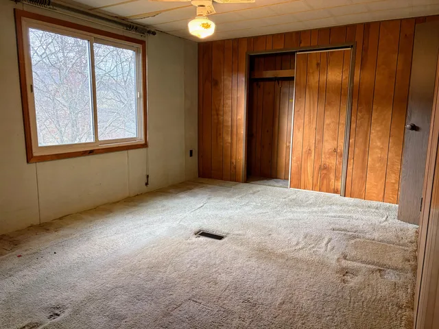 $129,000 | 6701 Valley View Lane, Hot Springs, VA 24445