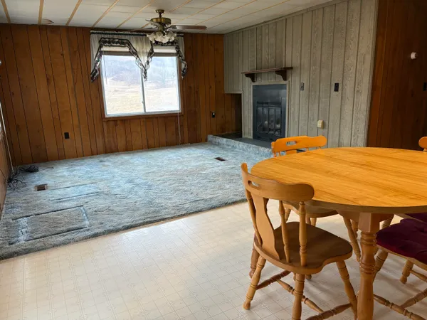 $129,000 | 6701 Valley View Lane, Hot Springs, VA 24445