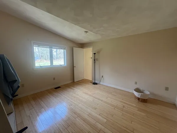 $3,000 | 3 A Robinson Drive, Unit A, Bedford, MA 01730