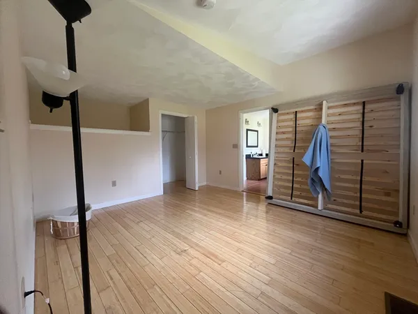 $3,000 | 3 A Robinson Drive, Unit A, Bedford, MA 01730