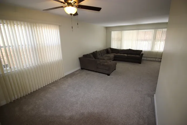 $1,850 | 5532 North Central Avenue, Unit 2, Chicago, IL 60630