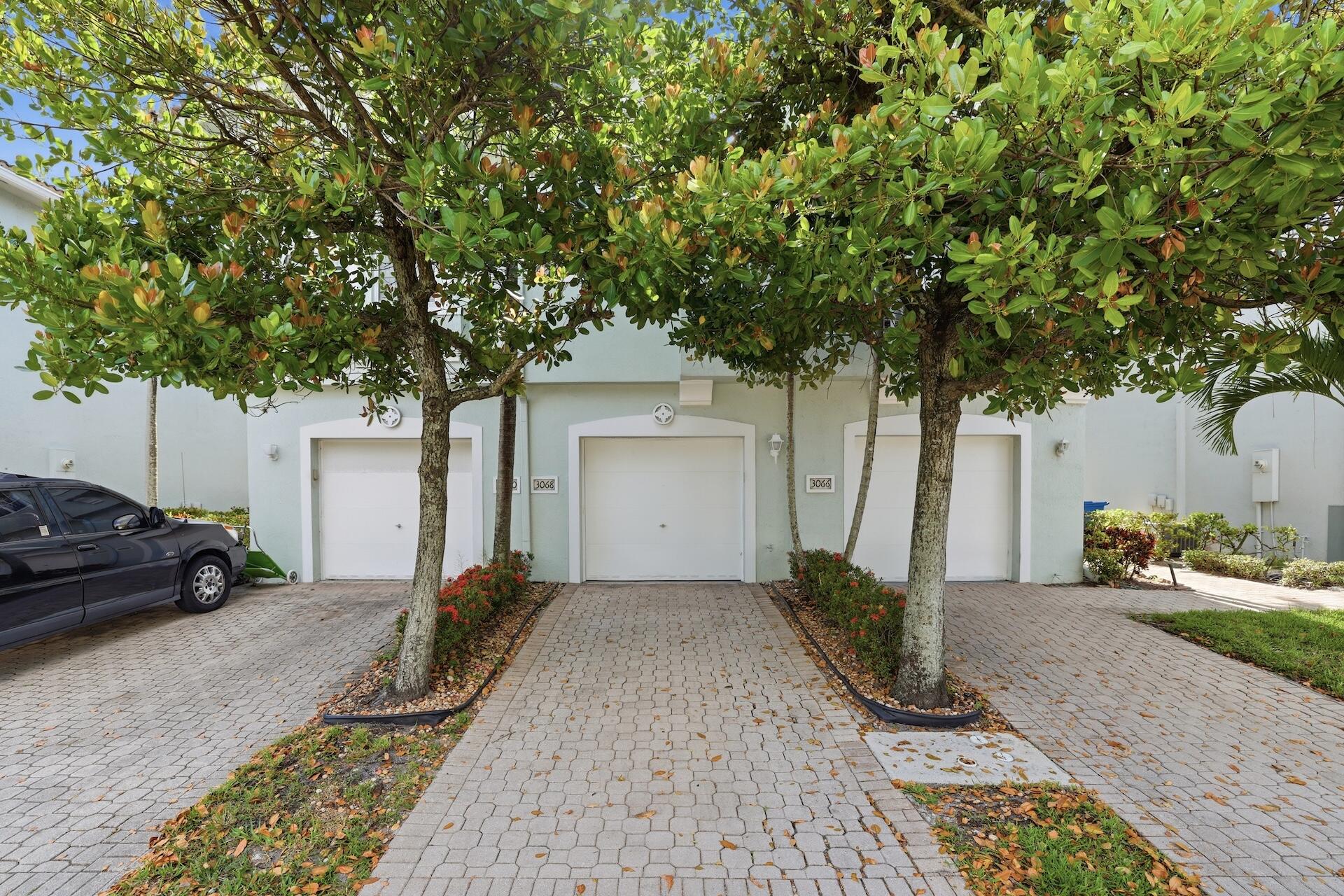 3068 Laurel Ridge Circle Riviera Beach, FL 33404 - Photo 21 of 32 0H8A4872