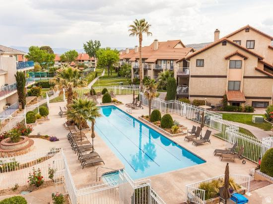 860 South Village Road West, Unit I10 St. George, UT 84770 - Photo 27 of 34