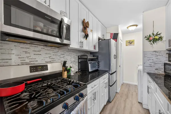 $315,000 | 276 Temple Hill Road, Unit 2414, New Windsor, NY 12553