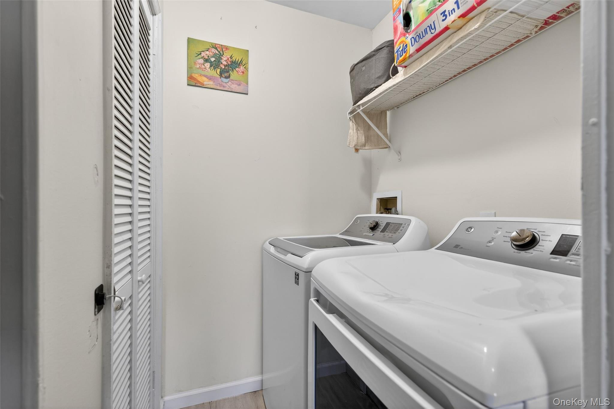 276 Temple Hill Road, Unit 2414 New Windsor, NY 12553 - Photo 16 of 29 a utility room with dryer and washer