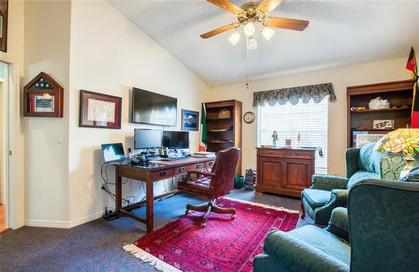 $674,900 | 4901 Hallstead Way, Tampa, FL 33647