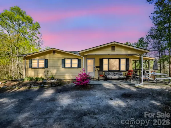 $250,000 | 135 Jordan Road, Swannanoa, NC 28778