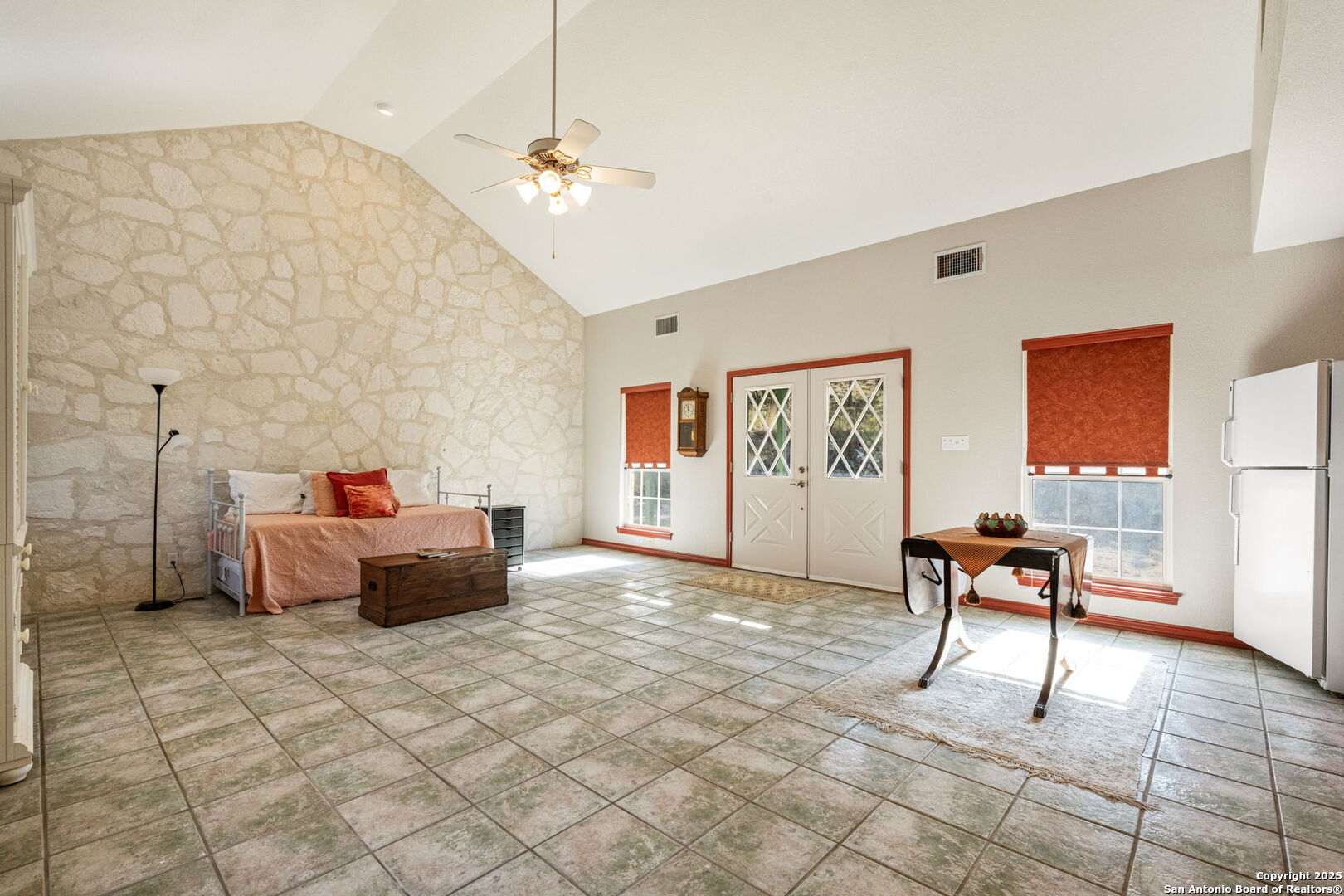 305 Spanish Pass Road Boerne, TX 78006 - Photo 103 of 105 a living room with furniture and painting on the wall