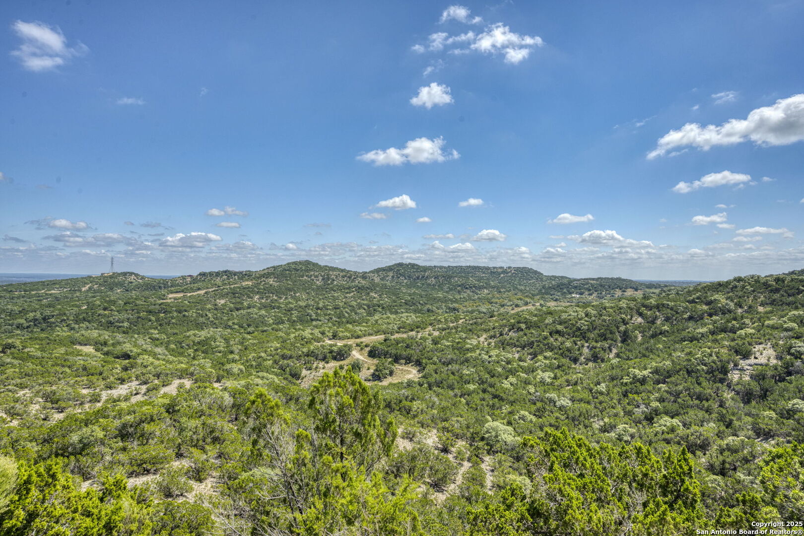 305 Spanish Pass Road Boerne, TX 78006 - Photo 12 of 105