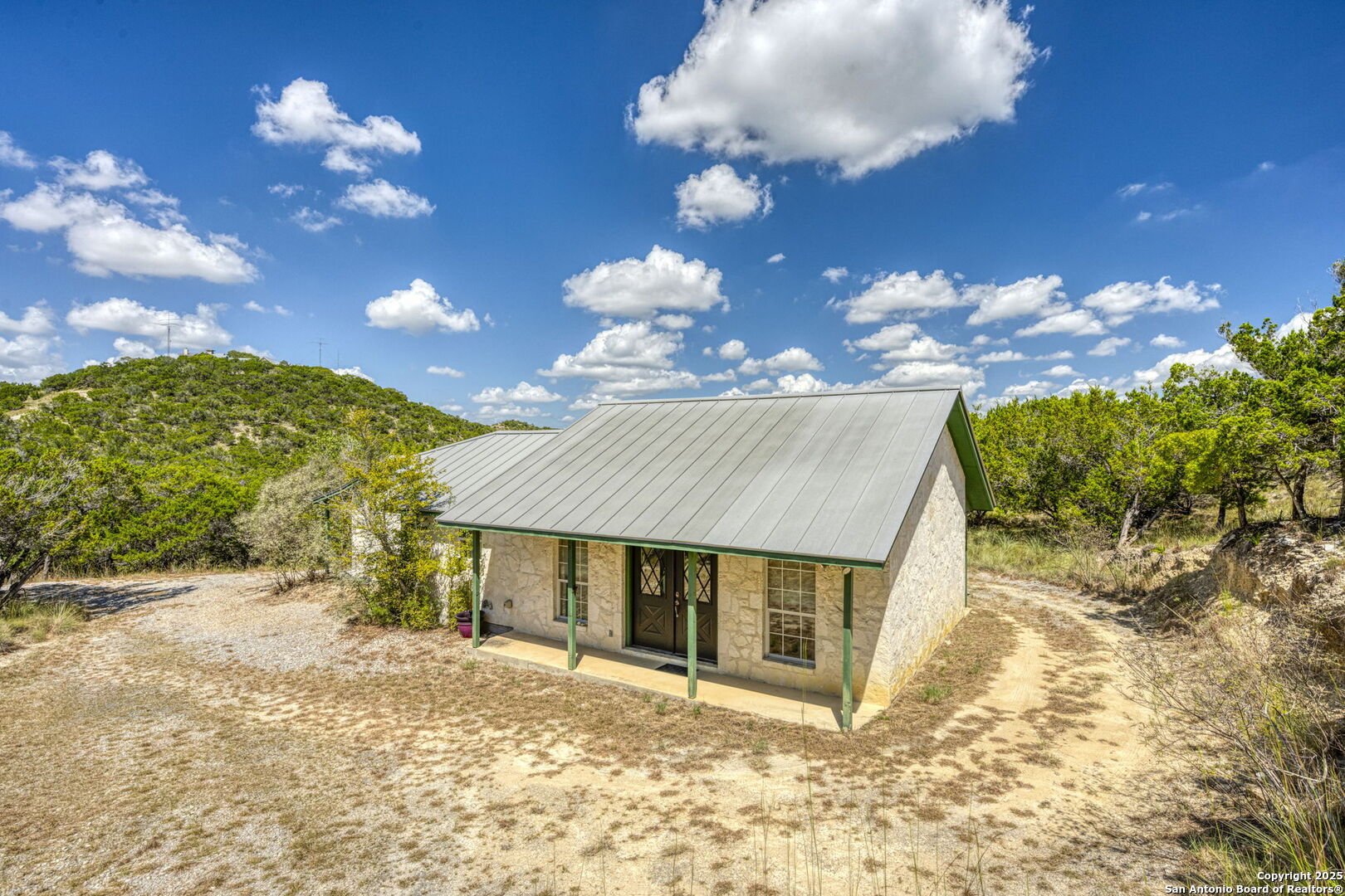 305 Spanish Pass Road Boerne, TX 78006 - Photo 30 of 105