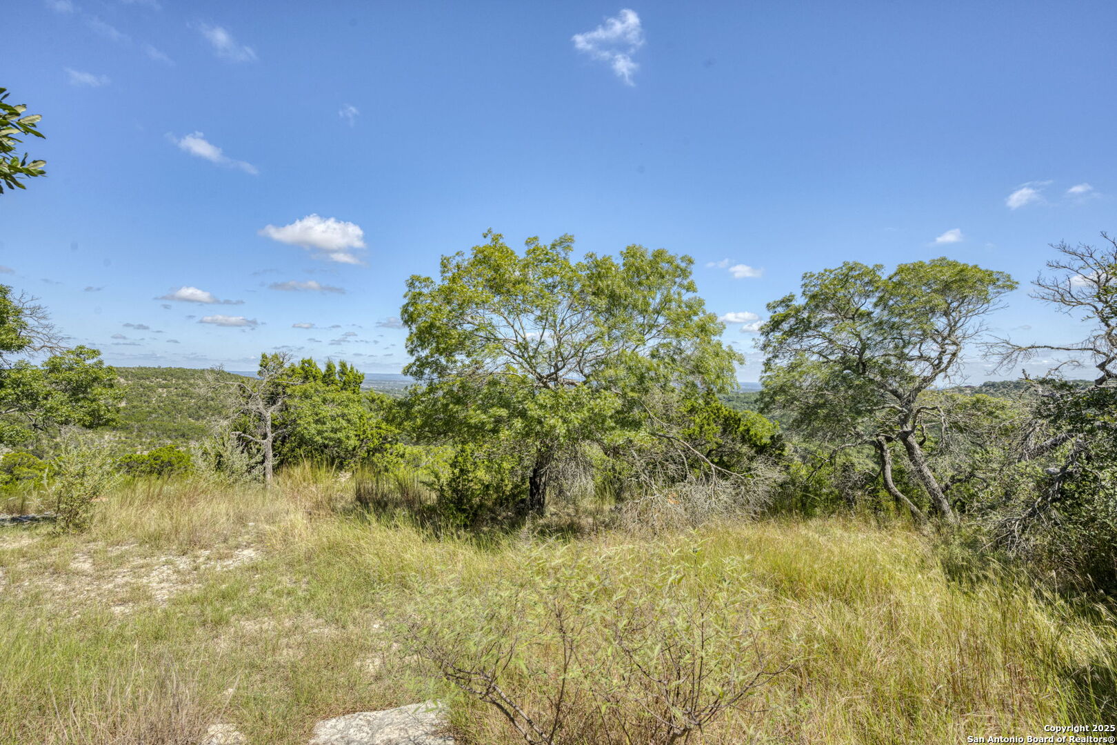 305 Spanish Pass Road Boerne, TX 78006 - Photo 35 of 105