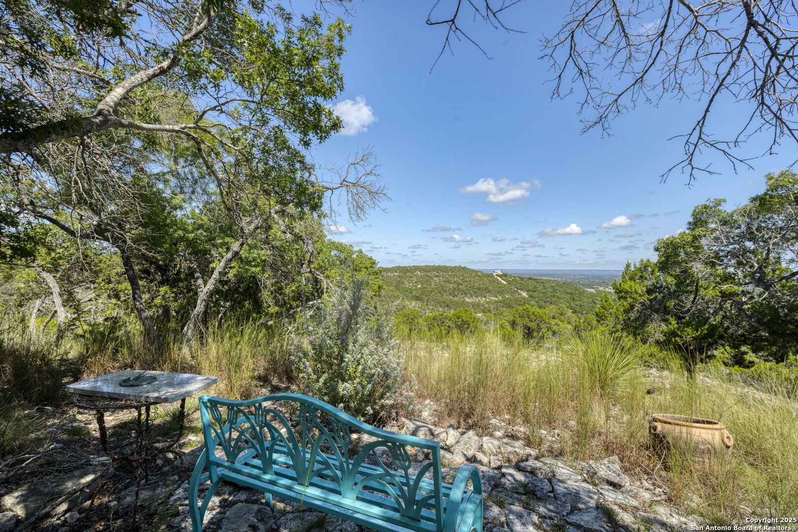 305 Spanish Pass Road Boerne, TX 78006 - Photo 37 of 105