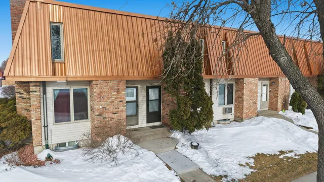 $160,000 | 306 13th Avenue East, West Fargo, ND 58078