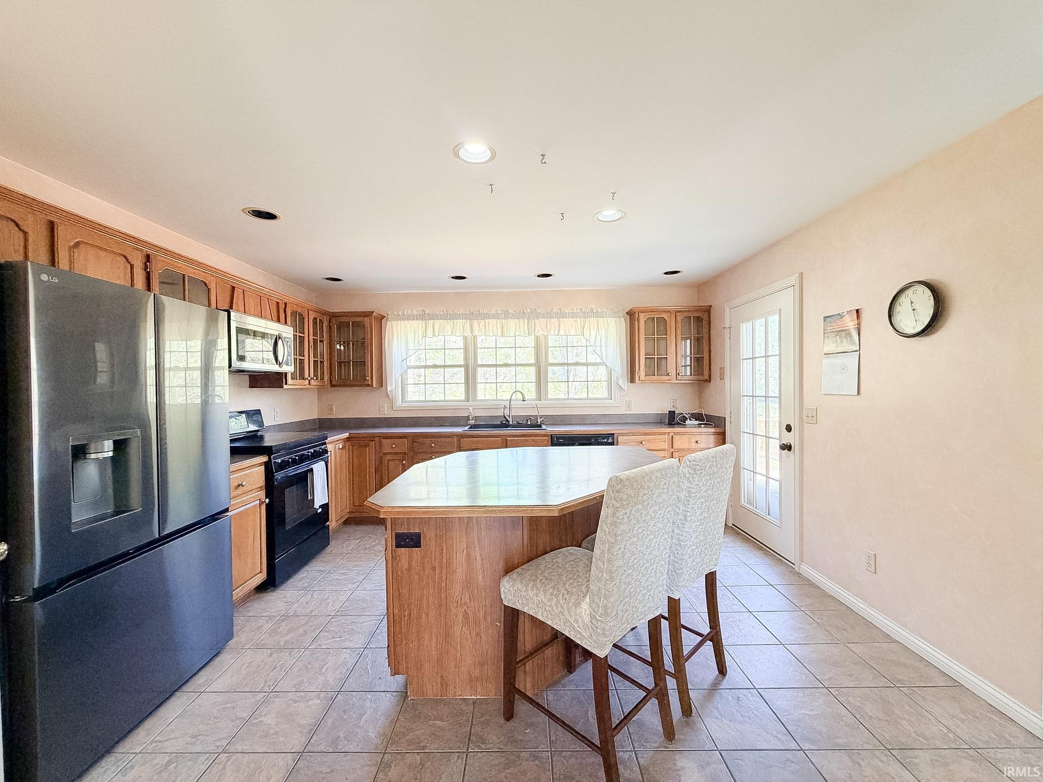 7490 Nation Road Mount Vernon, IN 47620 - Photo 12 of 34