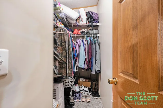 $159,900 | 13633 Iris Lane, Cedar Springs, MI 49319