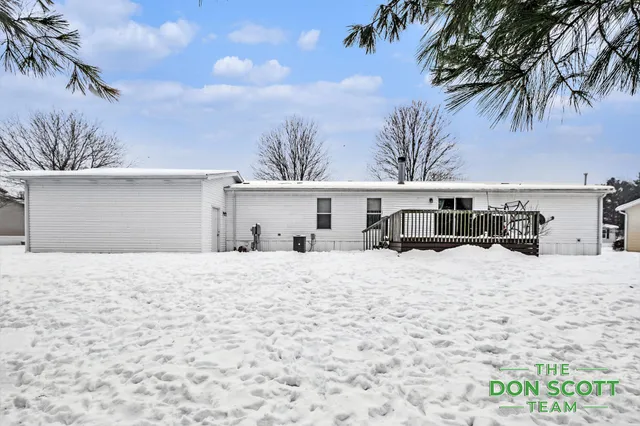 $159,900 | 13633 Iris Lane, Cedar Springs, MI 49319