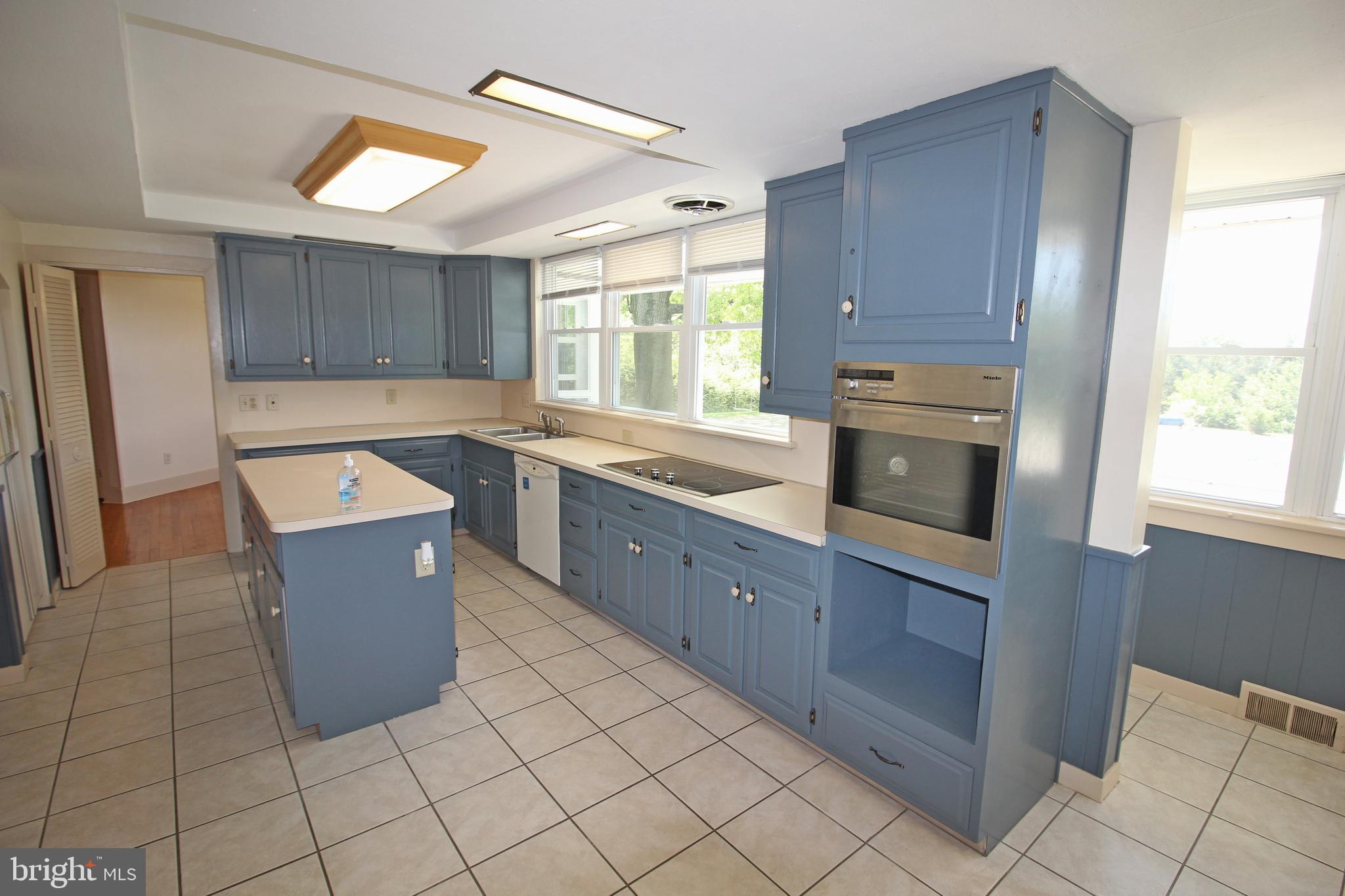 1405 Cornwall Road Lebanon, PA 17042 - Photo 15 of 49 Gallery Image 15