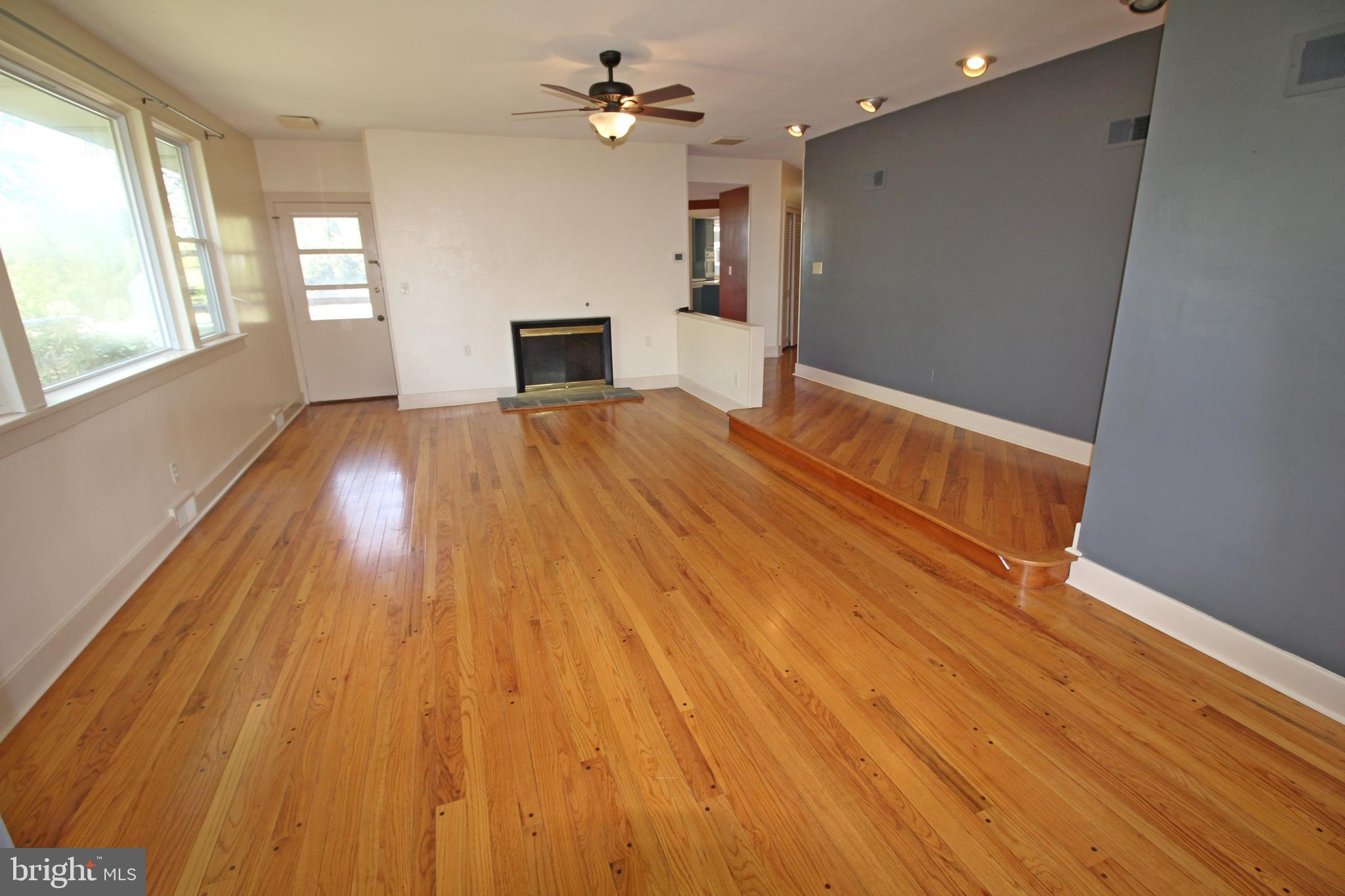 1405 Cornwall Road Lebanon, PA 17042 - Photo 4 of 49 Gallery Image 4